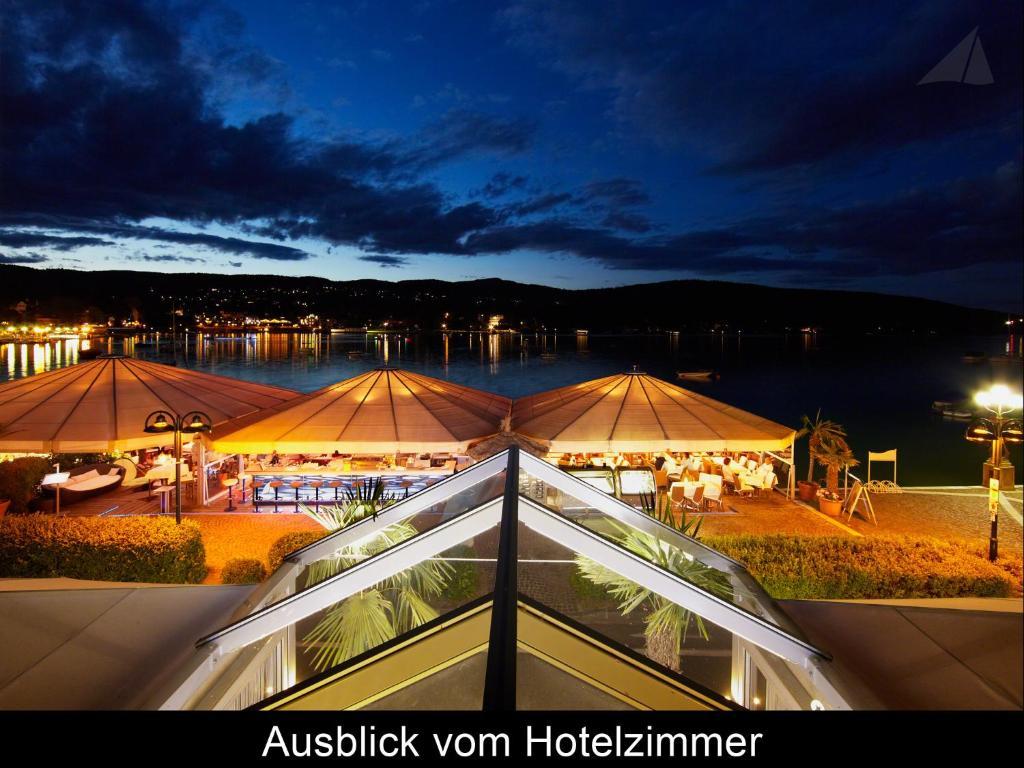 Hotel-Restaurant "Veldener Traumschiff" Direkt Am See In 2Min Im Zentrum Velden am Wörthersee Dış mekan fotoğraf