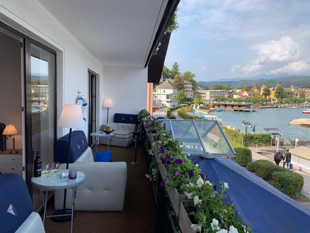 Hotel-Restaurant "Veldener Traumschiff" Direkt Am See In 2Min Im Zentrum Velden am Wörthersee Dış mekan fotoğraf